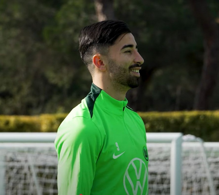 记者:英超&法鹰有意狼堡前锋阿穆拉,转会费3000万-4000万欧