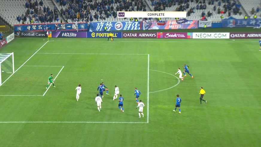 申花逃过一劫!鲍亚雄后场出球失误,川崎前锋破门越位在先无效!