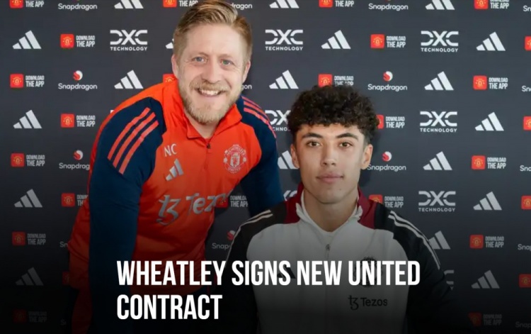 官方:曼联与19岁中锋惠特利续约,新合同至2028&含1年续约选项