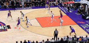 猛虎下山！瑞安-邓恩&伊戈达罗连续吃饼 无视防守暴扣取分