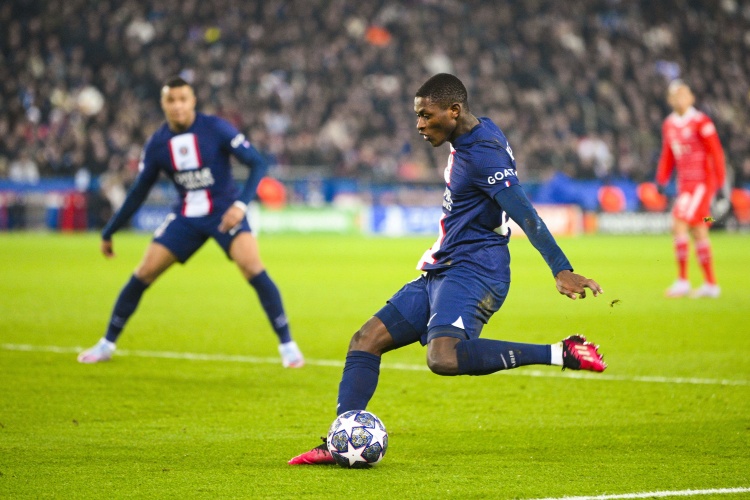 努诺-门德斯本场8次成功抢断,该场比赛其他球员最多5次