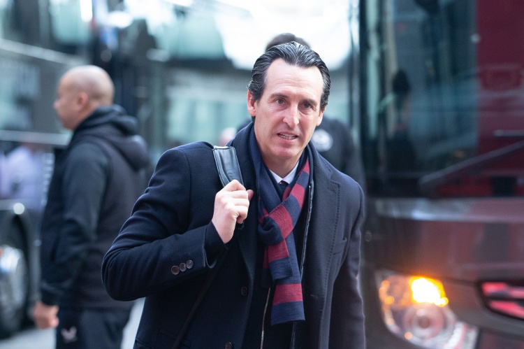 希勒:维拉是足总杯热门,若有一两名后卫恢复健康想击败他们很难